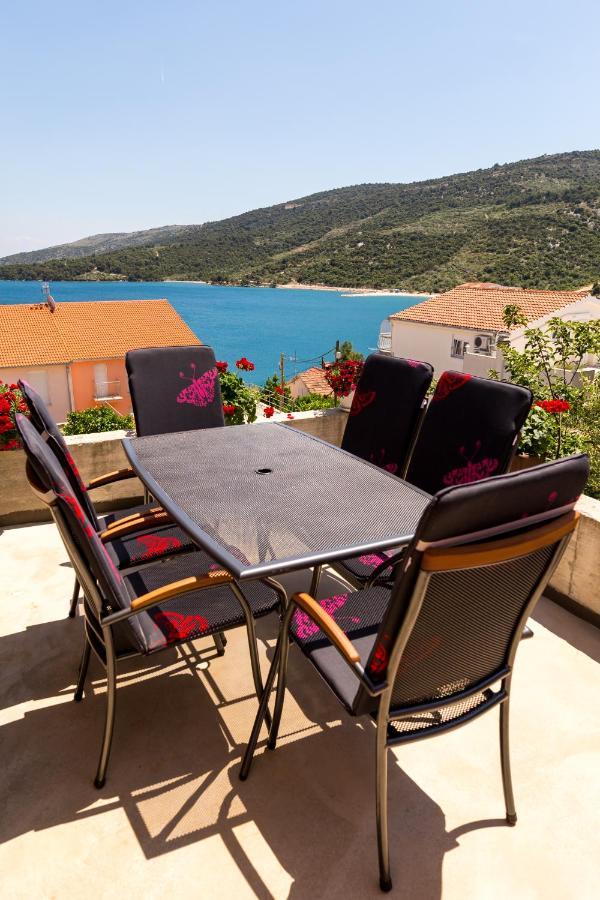 Villa Lovric Marina Dış mekan fotoğraf